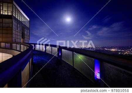 Toyohashi City, Aichi Prefecture Night view of Mt. Zao Observatory 97801058