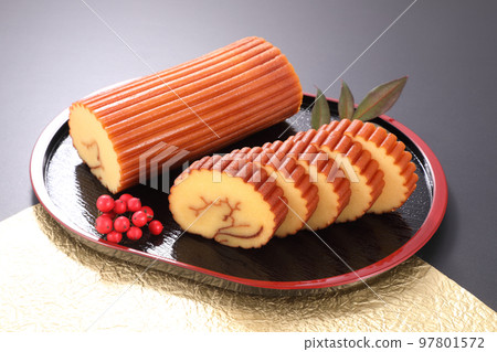 rolled omelet  97801572