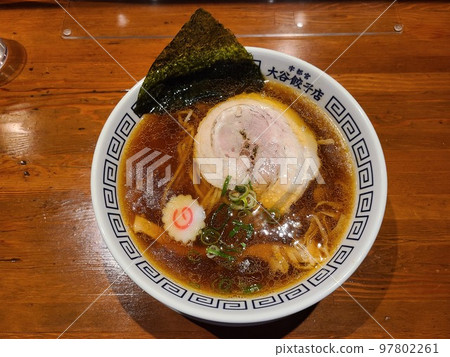 Royal soy sauce ramen 97802261