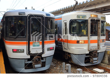 天龍峽飯田線天龍峽站隱藏站號和普通列車的入口 97804336