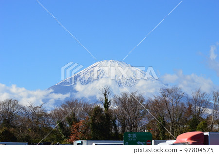 Fuji seen from Ashigara Service Area 2 Fuji seen from Ashigara Service Area 2 97804575