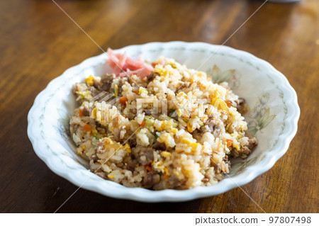 Very delicious Japanese fried rice 97807498
