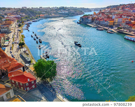 Aerial Douro river sunshine Porto 97808239