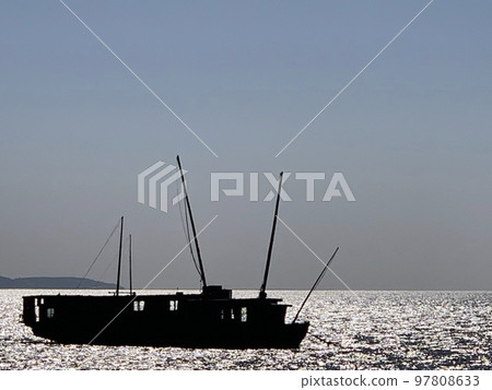 A ship floating on Taihu Lake, China 97808633