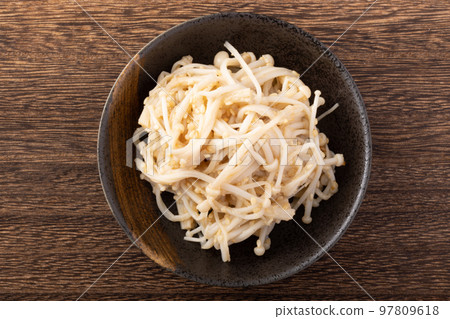 芝麻金針菇 97809618