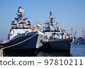 Indian Navy Cruiser Shivalik & Kamorta Indian Navy 97810211