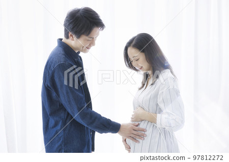 Maternity pregnant couple Maternity pregnant couple 97812272