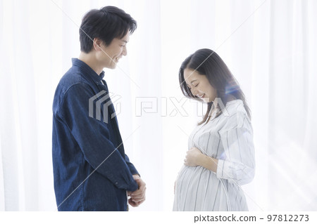孕婦懷孕夫婦 97812273