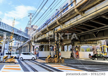 大阪府梅田貨運線上的 Joseibashi 鐵路道口 97812343