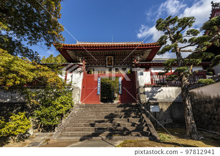 Temple of the Obaku sect, Sofuku-ji Temple "Daiichimon" [Nagasaki City, Nagasaki Prefecture] 97812941