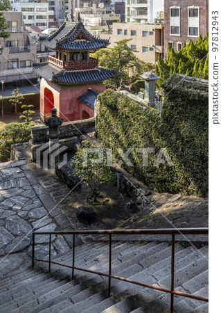 Temple of the Obaku sect, Sofuku-ji Temple "Sanmon" [Nagasaki City, Nagasaki Prefecture] 97812943