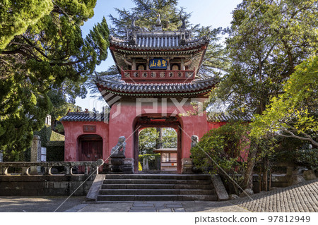 Temple of the Obaku sect, Sofuku-ji Temple "Sanmon" [Nagasaki City, Nagasaki Prefecture] 97812949