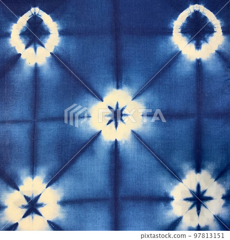 Indigo pattern 97813151