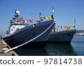 Indian Navy Cruiser Shivalik & Kamorta Indian Navy 97814738