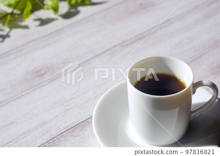 black coffee and white table black coffee and white table 97816821