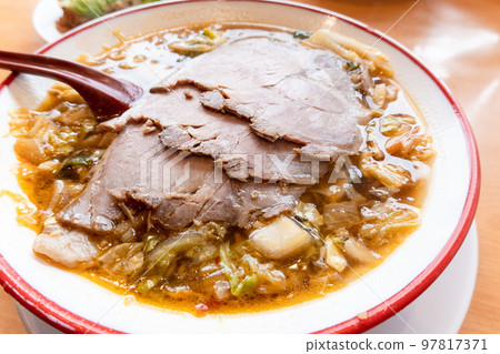 奈良縣的地方美食“天理叉燒拉麵” 奈良縣的地方美食“天理叉燒拉麵” 97817371