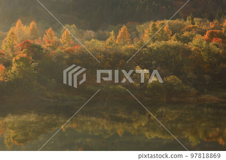 Oshu City, Iwate Prefecture, Lake Oshu in autumn colors Oshu City, Iwate Prefecture, Lake Oshu in autumn colors 97818869