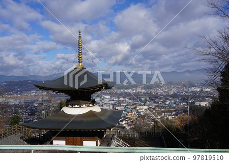 Tendai sect "Choho-ji Temple" in Tsuyama City, Okayama Prefecture: Tahoto Pagoda Tendai sect "Choho-ji Temple" in Tsuyama City, Okayama Prefecture: Tahoto Pagoda 97819510