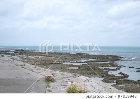 Scenery around Teda River (Teda Ukka, Nanjo City, Okinawa Prefecture) 3 97819948