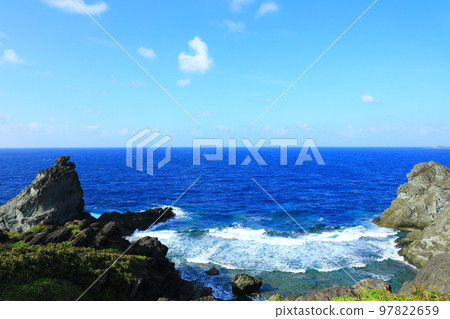 石垣島最西端的大神崎 石垣島最西端的大神崎 97822659