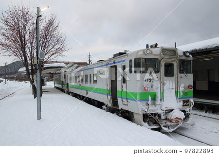 石北本線木波40(旭川⇔遠輕)冬季在上川站停靠 石北本線木波40(旭川⇔遠輕)冬季在上川站停靠 97822893