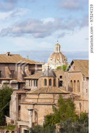 Old Historic Building in Downtown Rome, Italy. 97824159
