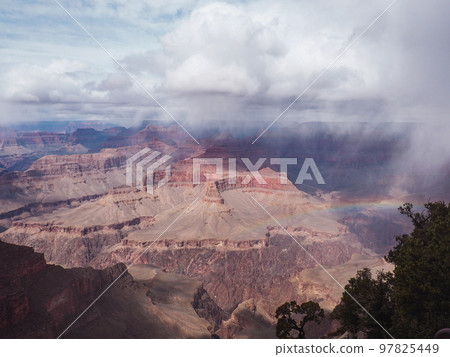 grand canyon national park south rim. high quality photo. grand canyon national park south rim. high quality photo. 97825449