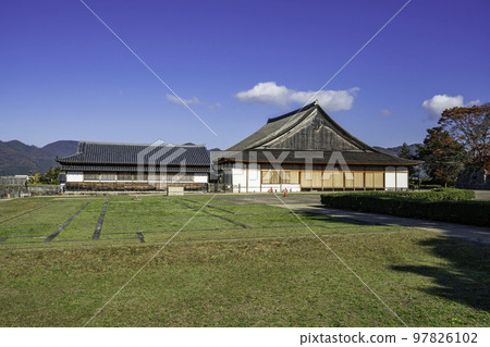 Tamba Sasayama Castle Ruins Oshoin (Tanba Sasayama City, Hyogo Prefecture) 97826102