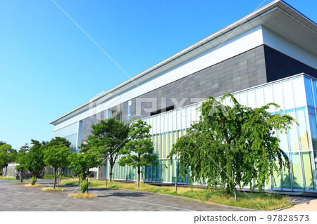 岡崎市風景、岡崎市圖書館交流廣場 97828573