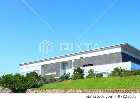 岡崎市風景、岡崎市圖書館交流廣場 岡崎市風景、岡崎市圖書館交流廣場 97828575