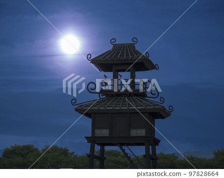 ruins of moonlit night ruins of moonlit night 97828664
