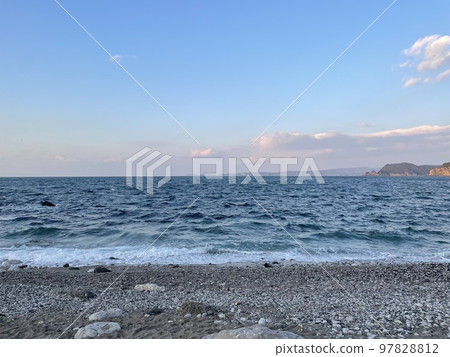 在海灘的日落 在海灘的日落 97828812
