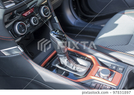 Shift knob that operates the gear of the car seen from the passenger seat side 97831897