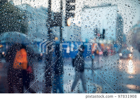 Rainy London seen through the bus window.Focus on the glass. Rainy London seen through the bus window.Focus on the glass. 97831908