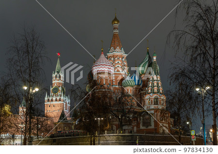 Basil's Cathedral on Red Square in Moscow 97834130