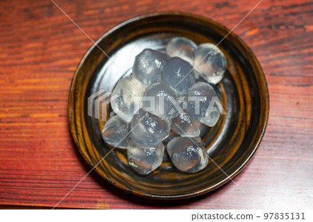 Warabimochi Warabimochi 97835131