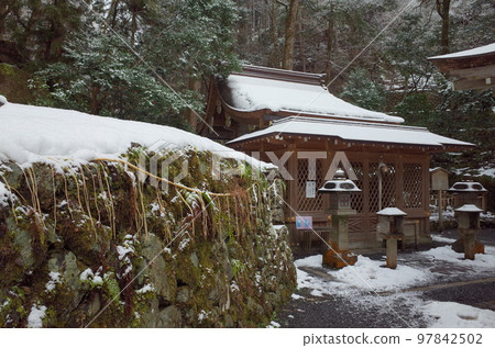 Scenery of the Funagata stone and the main shrine_Kifune Shrine Okunomiya 97842502