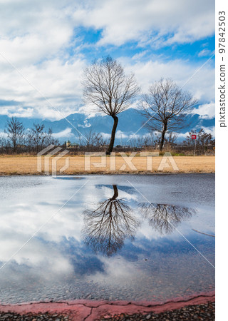 雨後的風景[北安曇郡池田町] 97842503