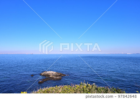 [Yokosuka] Sarushima Beach 97842648