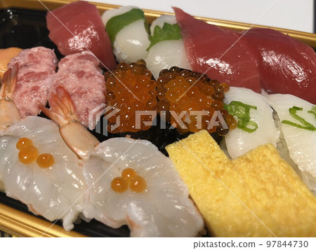 壽司 97844730