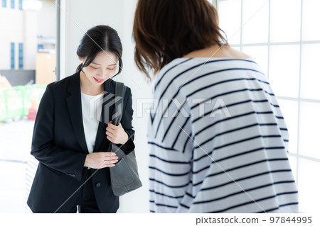 Visit suit entrance Visit suit entrance 97844995