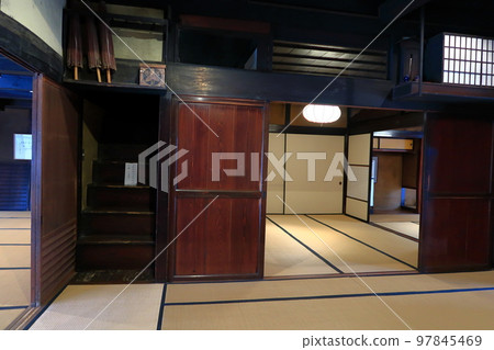 Castle Town Hall View of the Katsukawa Family Castle Town Hall View of the Katsukawa Family 97845469