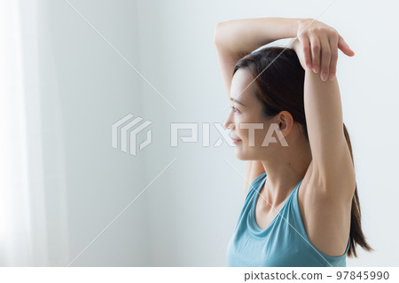 行使 行使 97845990