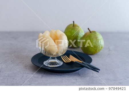 Hometown tax return gift Pear 97849421