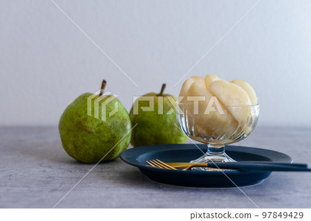 Hometown tax return gift Pear 97849429