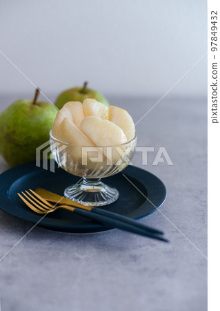 Hometown tax return gift Pear Hometown tax return gift Pear 97849432