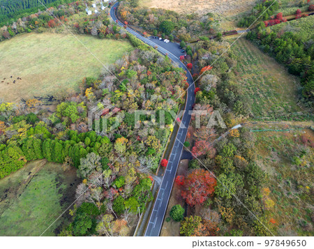 沿 Kurinodake Recreation Village 的秋葉路鳥瞰圖 97849650