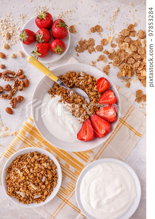 Oat granola breakfast Oat granola breakfast 97853284