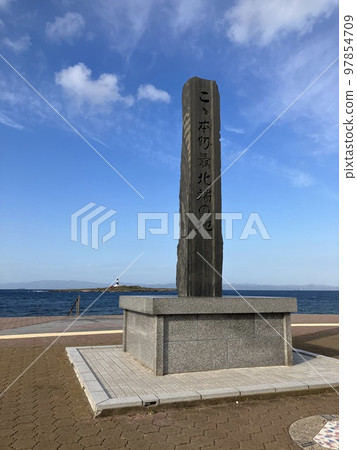 在本州的最北端 在本州的最北端 97854709