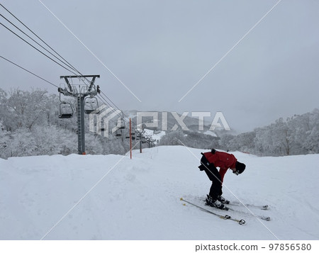 Gala Yuzawa Ski Resort 97856580